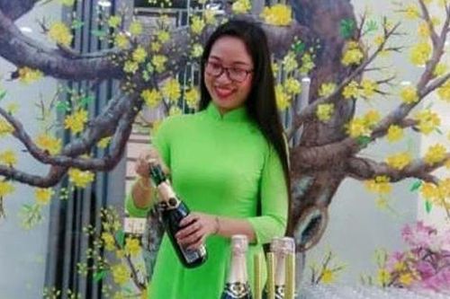 Bắt khẩn cấp đối tượng tống tiền nữ Hiệu trưởng bằng ảnh nhạy cảm