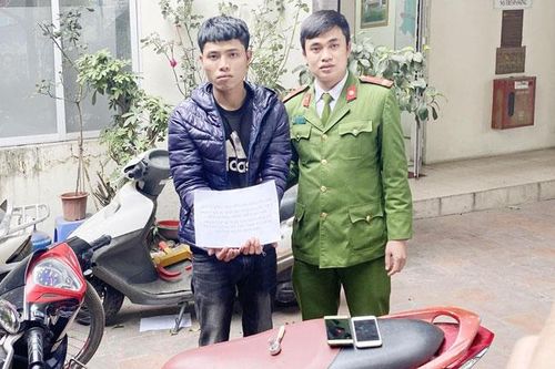 Tuần tra trong đêm, công an bắt được đối tượng trộm cắp nhiều xe máy
