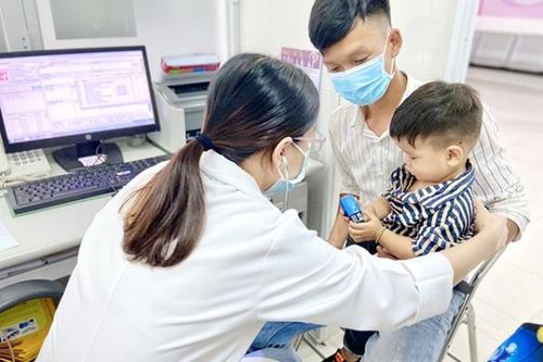 Khống chế nhiều bệnh truyền nhiễm nhờ tiêm chủng mở rộng