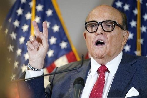 Luật sư của ông Donald Trump bị kiện đòi bồi thường 1,3 tỉ USD
