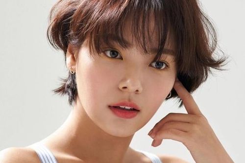 Sự nghiệp ngắn ngủi của nữ diễn viên Song Yoo Jung