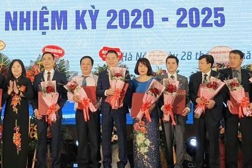Bộ Nội vụ trả lời về người đứng đầu đại học công lập