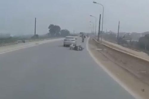 Tông bà bầu ngã ra đường, hành động sau đó của tài xế khiến ai cũng phẫn nộ