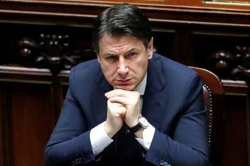 Thủ tướng Italy chuẩn bị từ chức