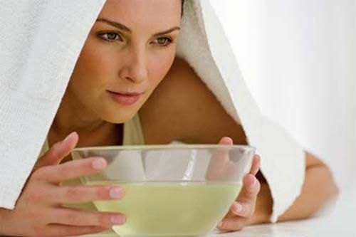 Hướng dẫn bạn 2 cách xông hơi trị sạch mụn