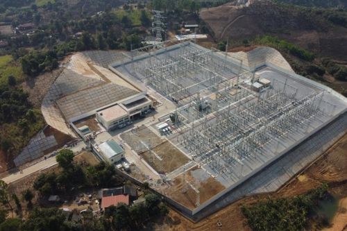 Đóng điện xung kích công trình TBA 220kV Mường La