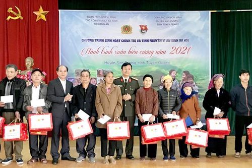 'Hành trình Xuân biên cương năm 2021'