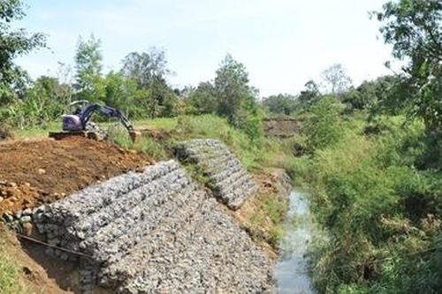 Xây kênh dẫn nước hàng chục tỷ đồng rồi… bỏ hoang