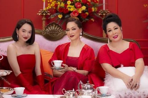 Lê Khanh, Hồng Vân lần đầu chúc Tết bằng MV rap