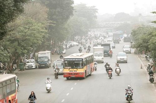 Sương mù bao phủ Đông Bắc Bộ, trời mưa phùn lạnh ẩm