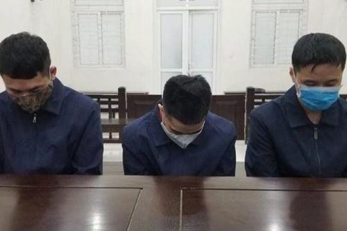 Hà Nội: Lĩnh án tù vì 'chuyển nhượng' 3 thiếu nữ dưới 16 tuổi