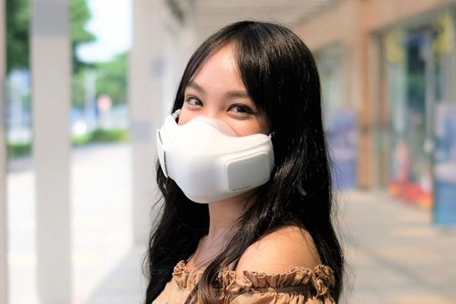 Đánh giá khẩu trang giá 3,5 triệu đồng, lọc được không khí