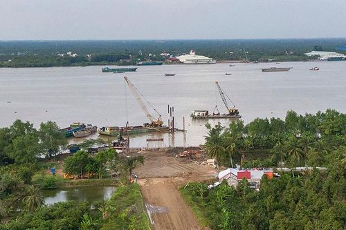Phà tạm Rạch Miễu hoạt động