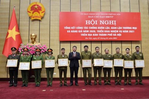 Quyết liệt chống buôn lậu