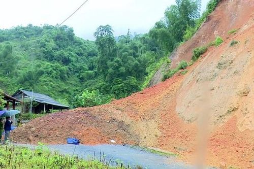 Thanh Hóa lập dự án di dân khẩn cấp khỏi vùng sạt lở