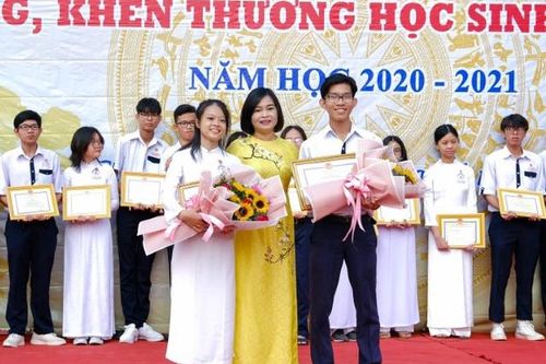 Bồi dưỡng HS giỏi: Mùa quả ngọt ở vùng đất Tây Đô