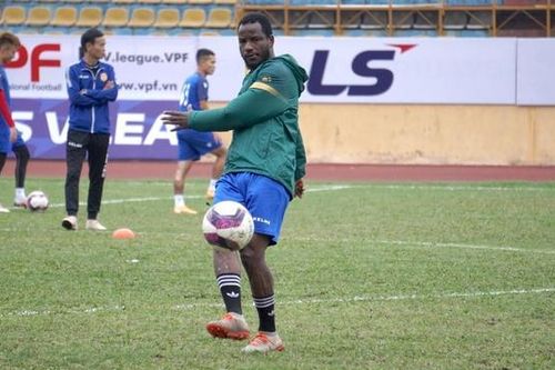 Đồng hương của Didier Drogba gia nhập CLB Nam Định