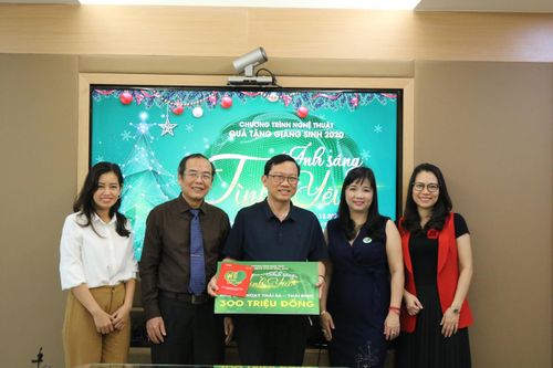 Tập đoàn giáo dục Nguyễn Hoàng: Mang yêu thương đến với cộng đồng