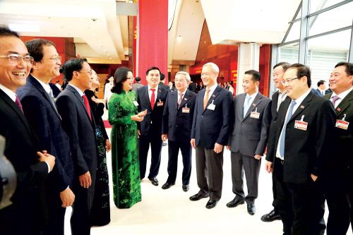 Bàn sâu những quyết sách lớn