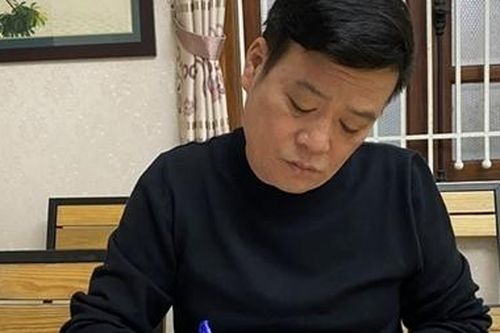 Khởi tố chủ Nhà hàng 'Đệ nhất Văn Quán' và đầu bếp chính