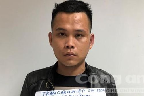 Bắt gã phân phối ma túy tinh ranh, thu 800 viên thuốc lắc