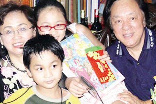 NSDN Trung Kiên: Người nghệ sĩ tài hoa cả đời cống hiến cho nghệ thuật, hết lòng vì con cháu