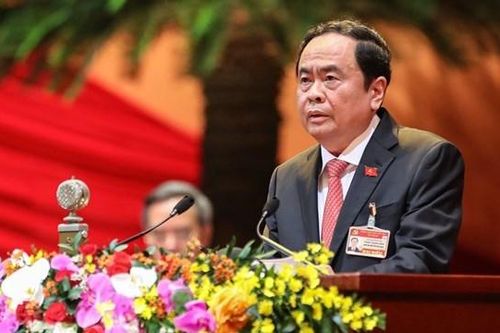 Chủ tịch Trần Thanh Mẫn phát biểu tham luận tại Đại hội XIII của Đảng