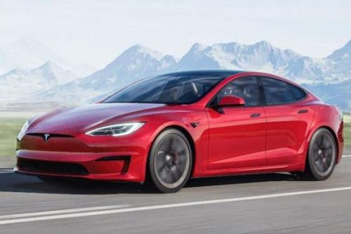 Tesla Model S đời 2021 đi được hơn 800 km trong một lần sạc