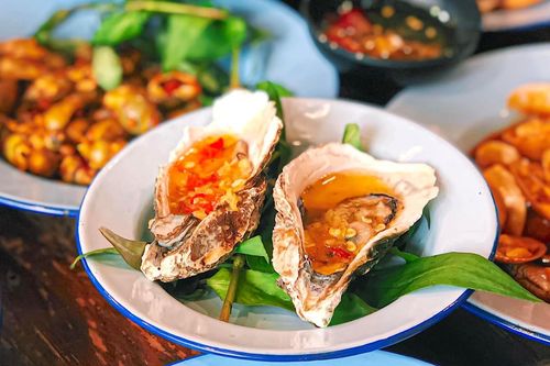 Thưởng thức ốc ngon dịp cuối năm ở TP.HCM