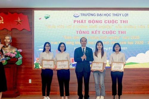 Doanh nghiệp và nhà trường chung tay hỗ trợ sinh viên khởi nghiệp