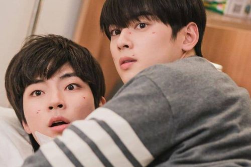 'True Beauty': Eun Woo và In Yeob quá lãng mạn, khán giả lại tiếp tục 'đẩy thuyền đam mỹ' ra khơi