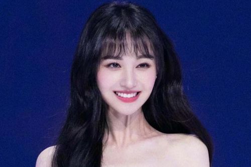 Không chịu nuôi con nhưng Trịnh Sảng lại chi tiền thuê tài khoản ảo 'tẩy trắng' hình ảnh của bản thân?