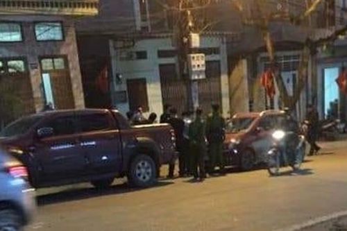 Mâu thuẫn, cầm dây xiết cổ 'vợ hờ' từ vong rồi khóa cửa nhà trọ bỏ về quê