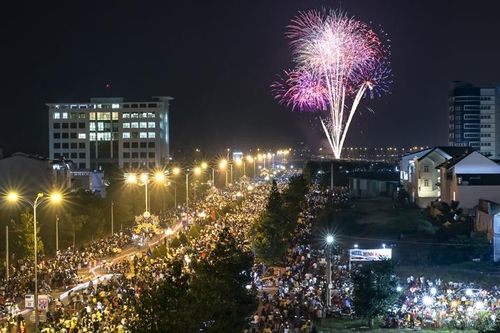 Pháo hoa và pháo nổ: Hiểu để tránh nhầm lẫn