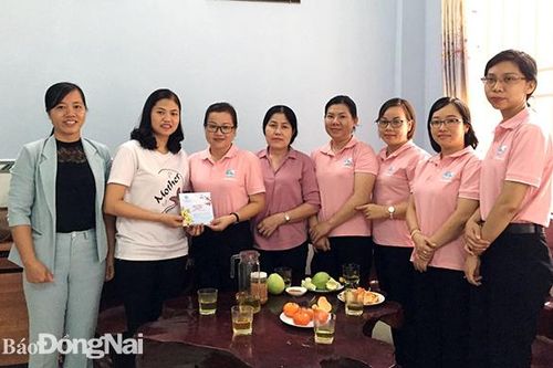 Thăm, chúc tết 37 gia đình có thân nhân làm nhiệm vụ trên biển, đảo và quốc tế