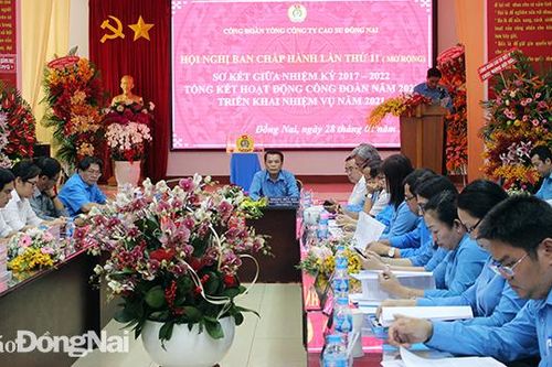 Thu nhập bình quân của công nhân cao su hơn 10,2 triệu đồng/tháng