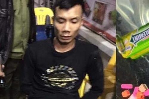 Nổ súng khống chế đối tượng mua ma túy về liên hoan tất niên