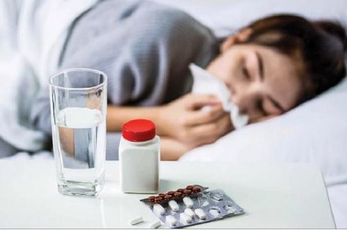 Lưu ý dùng thuốc khi cảm lạnh