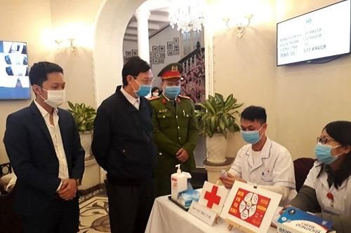 Bí thư Thành ủy Hà Nội họp chống dịch COVID-19