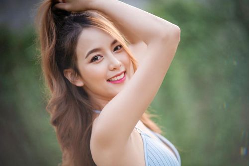 8 mẹo giúp bạn có mái tóc đẹp đón Tết