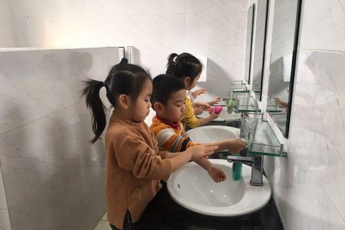 Hà Nội: Các trường mầm non, phổ thông kích hoạt biện pháp phòng, chống Covid-19