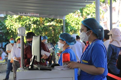 Miền Trung: Chủ động, khẩn trương giám sát người về từ vùng dịch COVID-19