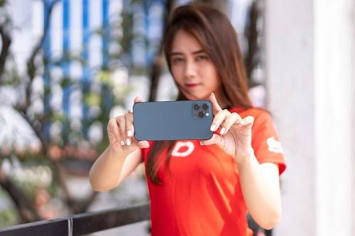 iPhone hạ nhiệt, giá nào cũng có