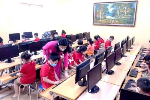 Giáo viên 'học' cách nhận xét tích cực