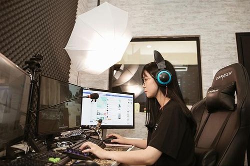 Ai là youtuber kiếm tiền nhiều nhất ở Việt Nam