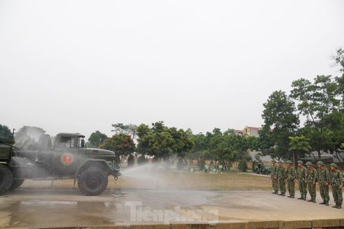 Quân đội kích hoạt hệ thống chống dịch ở mức cao nhất