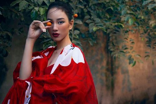 Người đẹp Ái Nhi đẹp cuốn hút giữa trời đông giá rét