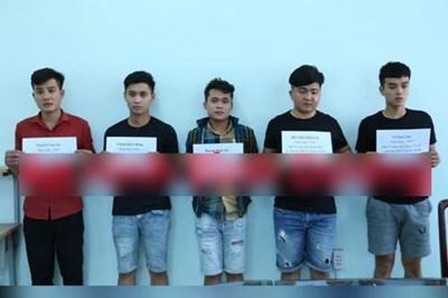 Đâm chết bạn nhậu sau tiệc tất niên cuối năm