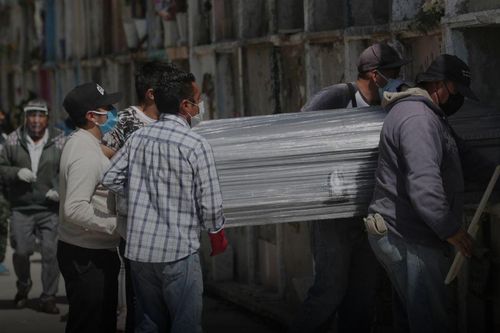 Mexico ghi nhận tổng số ca tử vong cao thứ ba thế giới