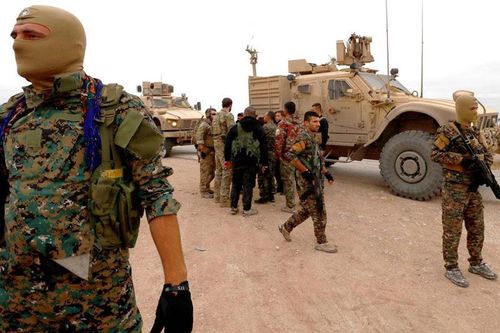 Lực lượng người Kurd do Mỹ hẫu thuẫn phong tỏa thành phố phía Đông Bắc Syria